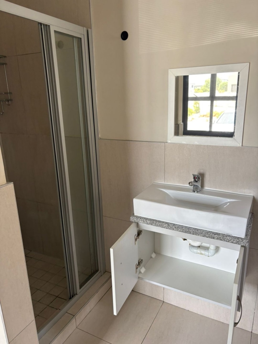 2 Bedroom Property for Sale in Parklands North Western Cape